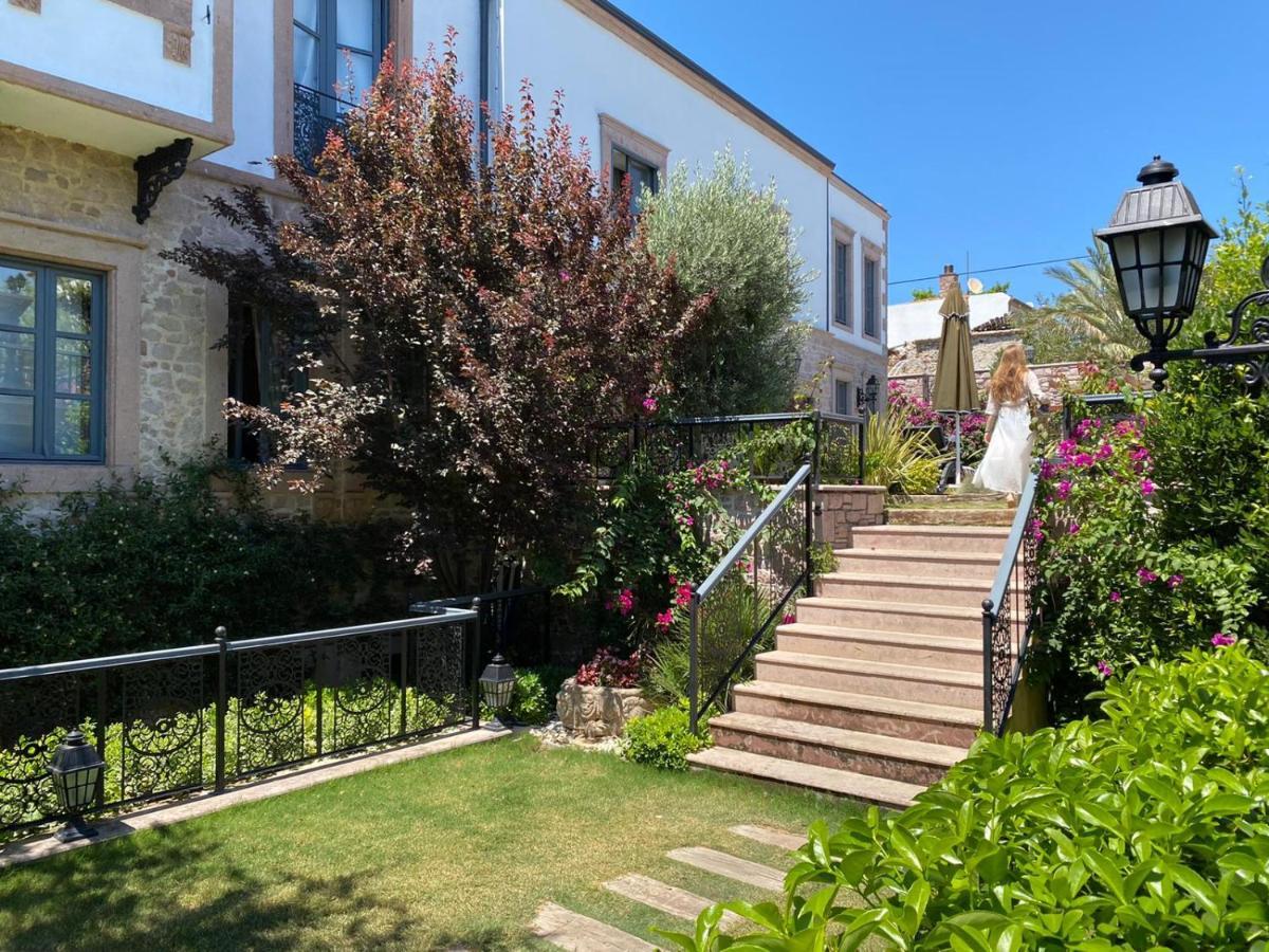 Ziyabey Konagi Hotel Ayvalı Exterior foto