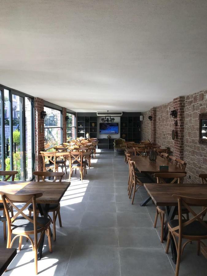 Ziyabey Konagi Hotel Ayvalı Exterior foto
